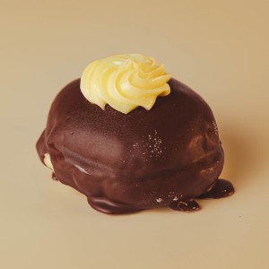 Choctop Custard DOnut